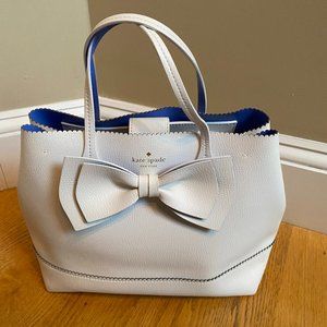 Kate Spade Vanderbilt Place Scallop purse